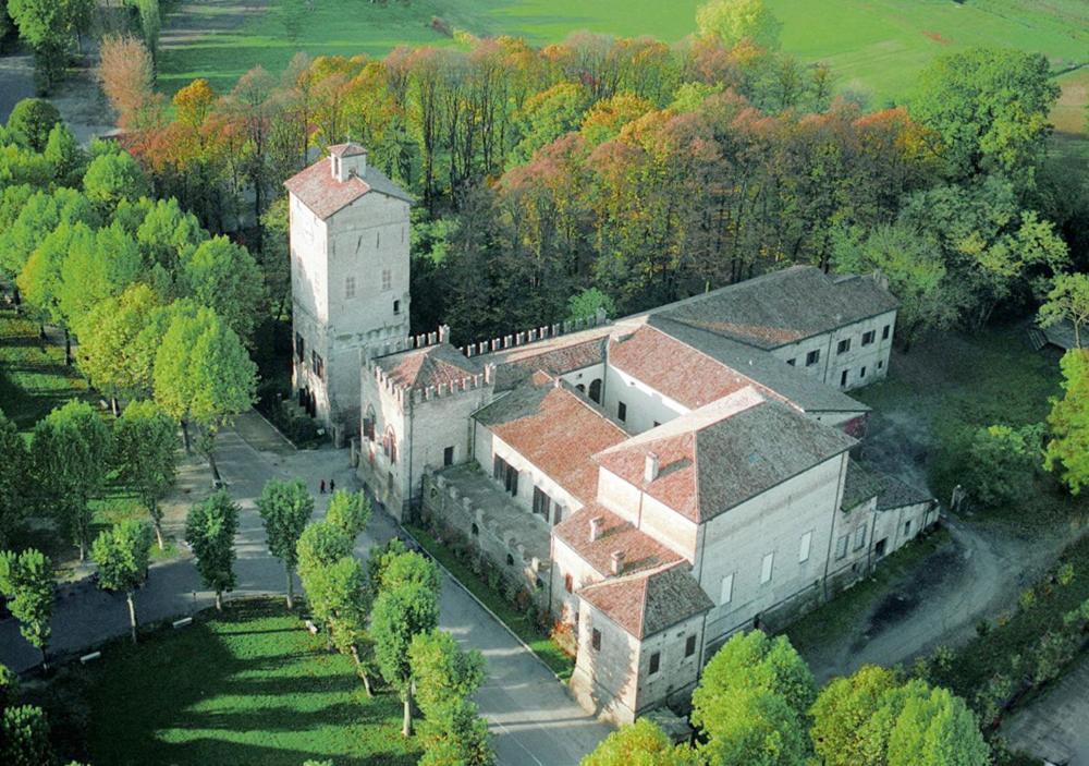 Готель Tlcafe Hospitality San Secondo Parmense Екстер'єр фото